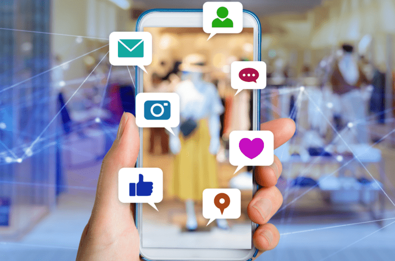 Telefon z ikonkami aplikacji mobilnych (Canva Pro)